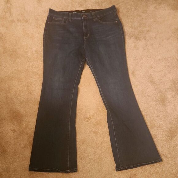 St. John's Bay Flare Leg Jeans Women's Size 14 - Picture 1 of 8